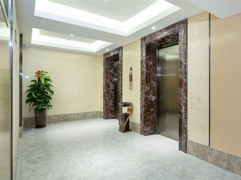 Kyriad Marvelous Hotel Dongguan Changan Light Rail Station Eksteriør bilde